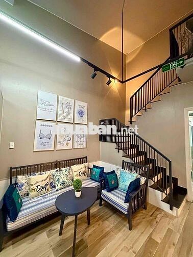 Villa sân vườn – hồ bơi phong cách Địa Trung Hải, gần biển Mỹ Khê