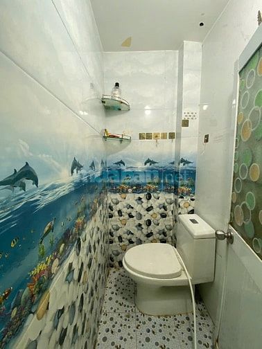 Bán nhà nhỏ xinh 3 tầng nhỉnh 3 tỷ. Hẻm xe hơi quận 11 giáp quận 10.  