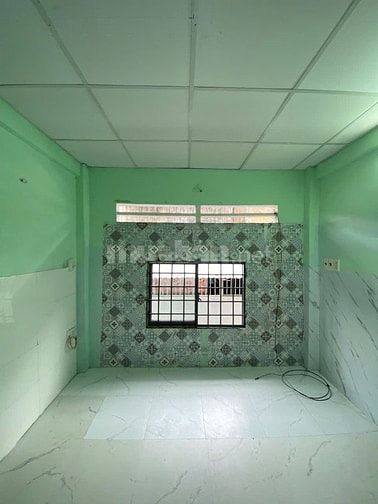 Bán nhà nhỏ xinh 3 tầng nhỉnh 3 tỷ. Hẻm xe hơi quận 11 giáp quận 10.  