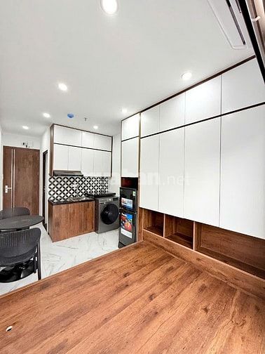 CHDV HỒNG MAI 52M, ÔTÔ 30M, 7T THANG MÁY, 15PKK NỘI THẤT VIP, 16.2 TỶ