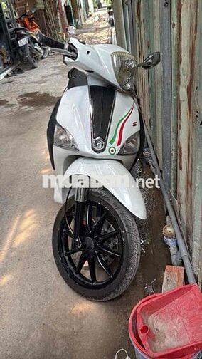 Piaggio Liberty màu Trắng, Nâu