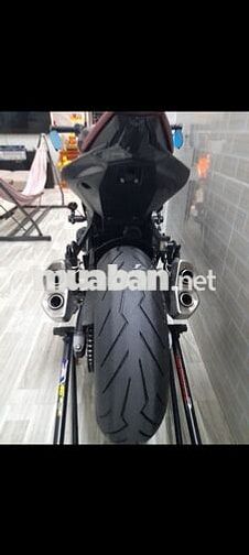 Kawasaki Z1000 Đỏ candy