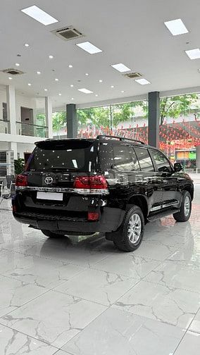 Bán Land Cruiser 4.6 V8 sản xuất 2016. Xe cực đẹp.