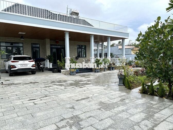 Bán Biệt thự Xã Suối Tiên (cũ), Khánh Hòa, hồ cá koi, chòi tiệc, 3 PN