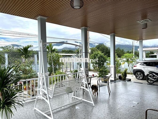 Bán Biệt thự Xã Suối Tiên (cũ), Khánh Hòa, hồ cá koi, chòi tiệc, 3 PN