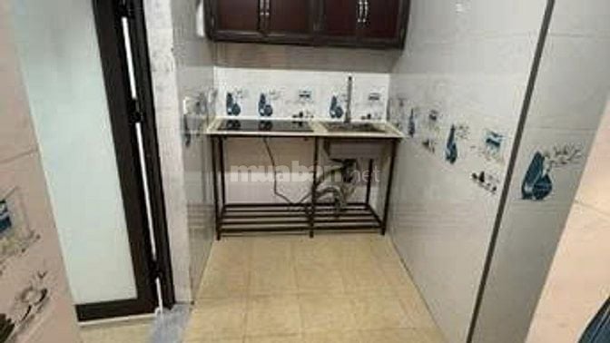 Cho thuê nhà sử dụng 45m2, đủ tiện nghi, phố Nguyễn Như Đổ, Đống Đa