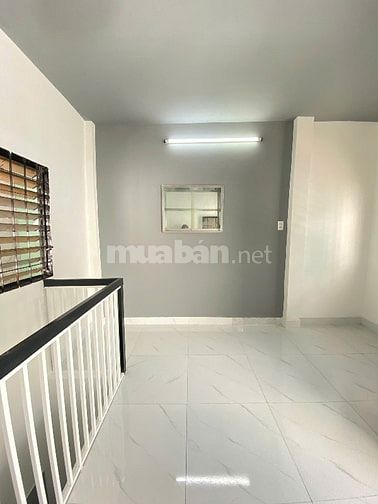Bán nhà mới đẹp hẻm 4m – đường Trần Phú, Quận 5. Giá chỉ : 5.x tỷ