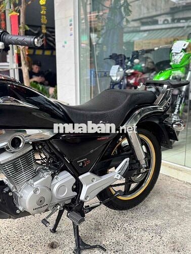 Cần bán Cọp Honda Shadow 150 FI Odo:4600KM Mới 99%