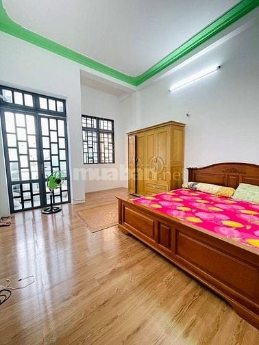 Kẹt tiền bán nhà SHR Đường số 5 HBC Thủ Đức 70m2 Giá 4ty120 