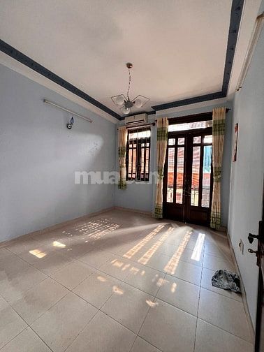 Nhà chính cho cho thuê nguyên căn quận 11