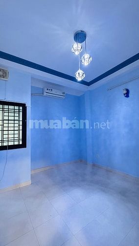 Nhà chính cho cho thuê nguyên căn quận 11