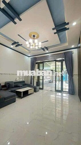 Bán nhà cấp 4 sổ hồng riêng, dt 100m2 ngay KDC Bình Hưng giá 740triệu