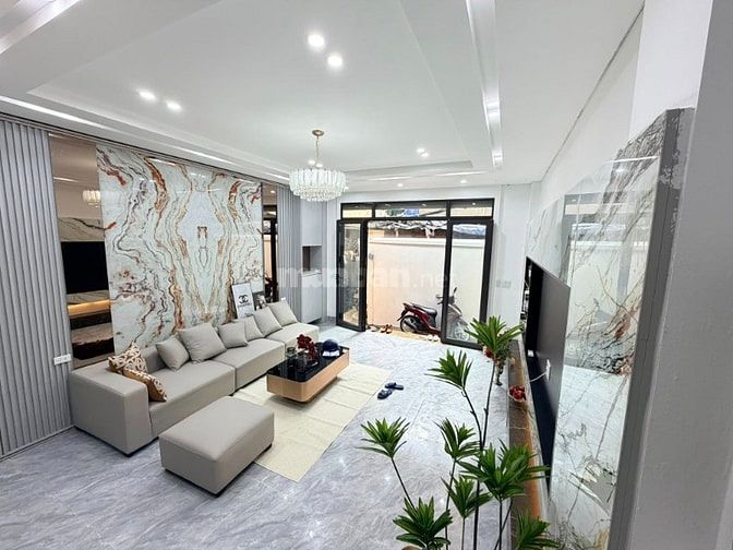 Cực Đẹp.. Bán Gấp Nhà Phố Quan Nhân-Thanh Xuân 43m² x 5 Tầng Ngõ Ô Tô