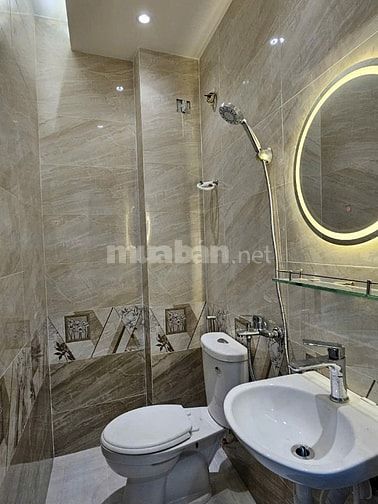 NHÀ 3 LẦU ĐƯỜNG 10M (4X16) CƯ XÁ RA ĐA - PHỐ ẨM THỰC Q.6