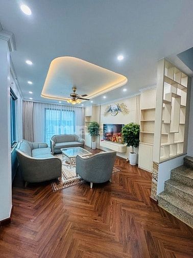 SIÊU PHẨM– CẦU GIẤY -7 TẦNG, THANG MÁY -LÔ GÓC 3 THOÁNG, Ô TÔ CHẠY VÒN