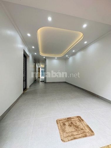 SIÊU PHẨM– CẦU GIẤY -7 TẦNG, THANG MÁY -LÔ GÓC 3 THOÁNG, Ô TÔ CHẠY VÒN