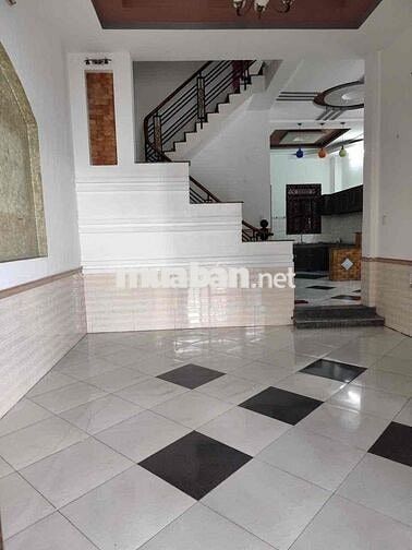 NHÀ MẶT TIỀN NGUYỄN THỊ THƠI CHO THUÊ