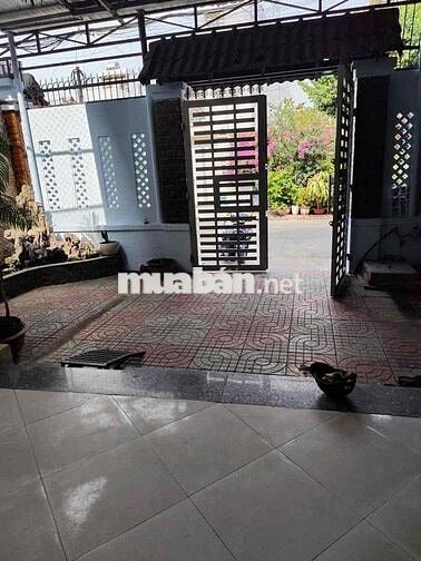 NHÀ MẶT TIỀN NGUYỄN THỊ THƠI CHO THUÊ