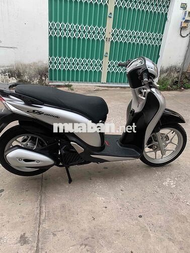 Honda SH Mode màu Bạc