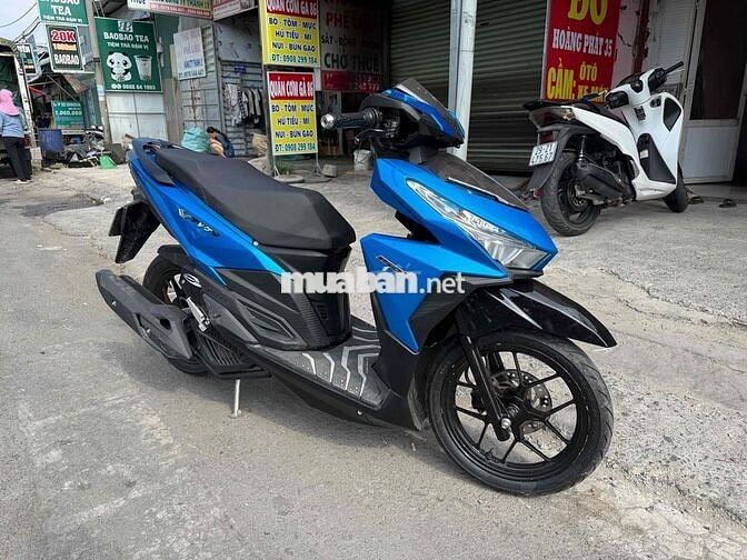Honda Vario 150 mẫu cũ ( Chính Chủ Kí Giấy )