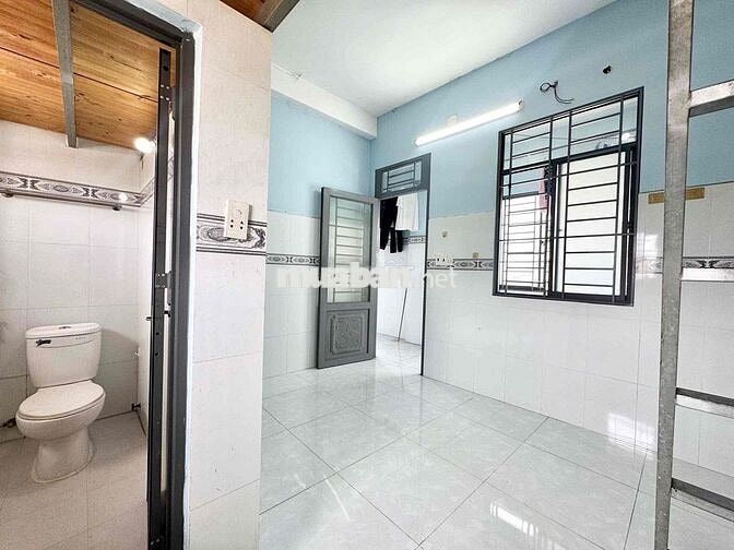 PHÒNG TRỌ GIÁ RẺ NGAY TÔ NGỌC VÂN-PHẠM VĂN ĐỒNG