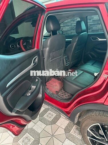 MG ZS LUX 2025 Đỏ 8600km
