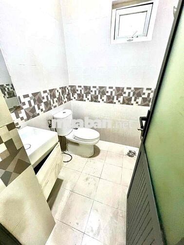 Cần cho thuê nhà đường nội bộ 4x20m 2 lầu st 4pn 3wc 12tr