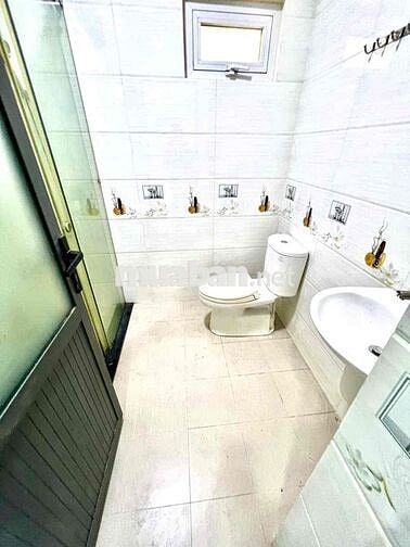 Cần cho thuê nhà đường nội bộ 4x20m 2 lầu st 4pn 3wc 12tr
