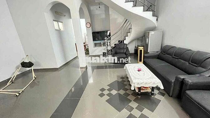 CHÍNH CHỦ ĐỊNH CƯ NƯỚC NGOÀI CẦN BÁN NHÀ 4 TẦNG ĐƯỜNG LÊ QUANG ĐỊNH P5