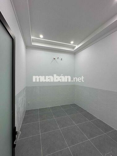 350Tr có nhà cấp 4 sát trường C1 ngay Việt Hương 2