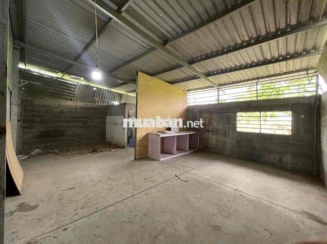 Cần cho thuê xưởng chính chủ dtsd 350m