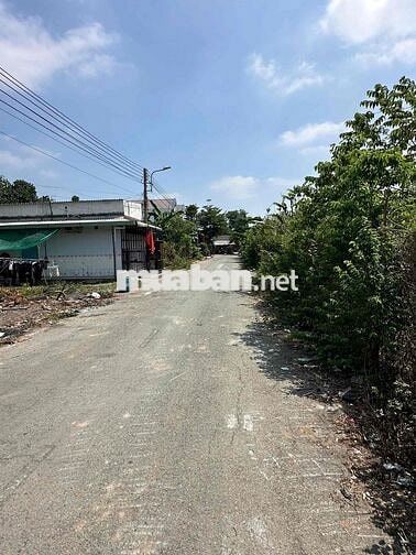 350Tr có nhà cấp 4 sát trường C1 ngay Việt Hương 2