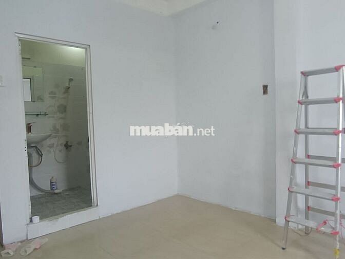 Cho thuê phòng  đường Phạm Hùng  sát Satra Phạm Hùng,Aeon Q.8 hẻm ô tô