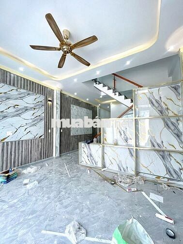 BÁN NHÀ LẦU CỰC ĐẸP NGAY CỔNG SAU CHANGSIN 2 MẶT TIỀN ĐƯỜNG