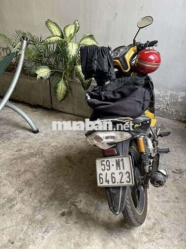 Yamaha Jupiter Vàng đen