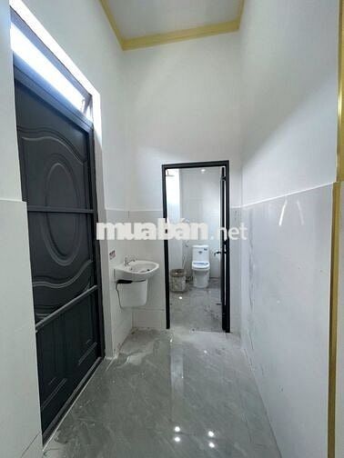BÁN NHÀ LẦU CỰC ĐẸP NGAY CỔNG SAU CHANGSIN 2 MẶT TIỀN ĐƯỜNG
