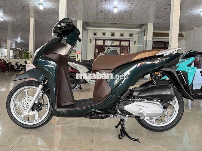 Honda Vision 2020 Xanh rêu