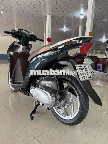 Honda Vision 2020 Xanh rêu
