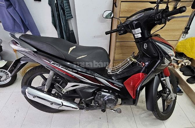 Honda Future 2019 màu đỏ đen, mâm đúc giá 20 triệu