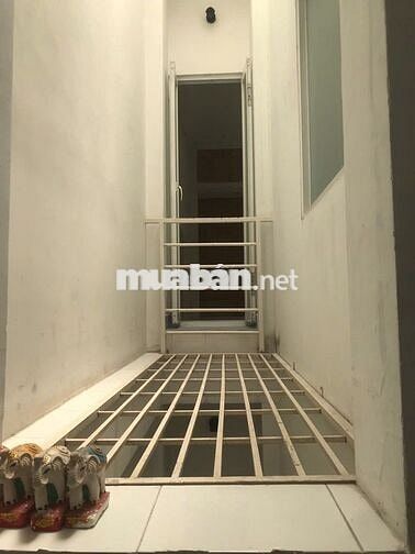 Bán Nhà phố 3 lầu , đường nội bộ 10,6m , sổ hồng, 12.7 TL, 