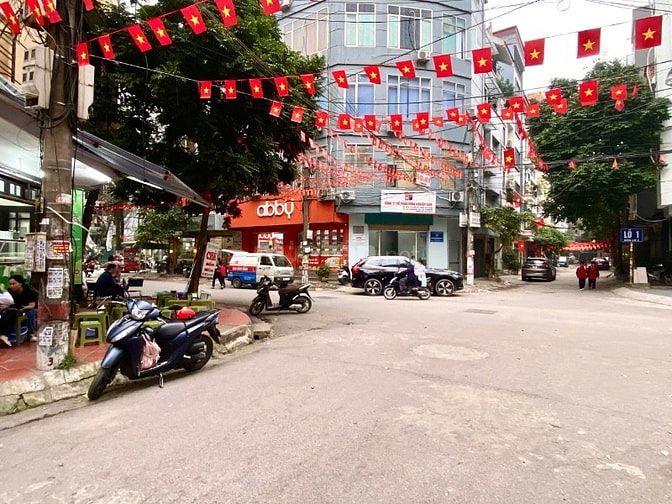 Cho thuê sàn vp đền lừ, tân mai, dt 60m, đường oto xe máy đỗ thoải mái