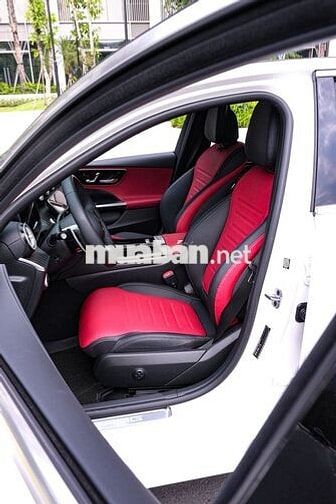 Mercedes C43 AMG Model 2024 - 9000km