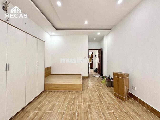 STUDIO 4,8 TRIỆU 30M2 NGAY TRƯỜNG ĐẠI HỌC VĂN LANG CS3