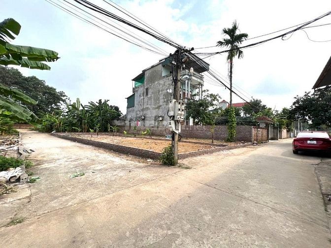 Lô góc 100m² mặt trục chính Bình Yên – gần Khu CNC Hòa Lạc – kinh doan