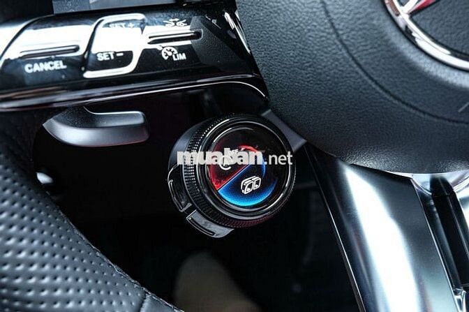 Mercedes C43 AMG Model 2024 - 9000km
