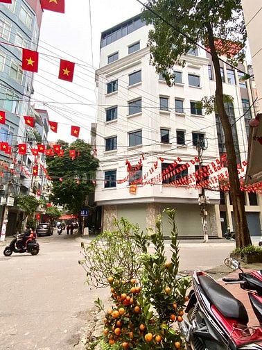 Cho thuê sàn vp đền lừ, tân mai, dt 60m, đường oto xe máy đỗ thoải mái