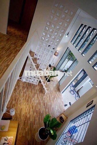 45 tr / Tháng _ Lô góc_ 14 phòng _ Ngang 16m  Tô ngọc Vân