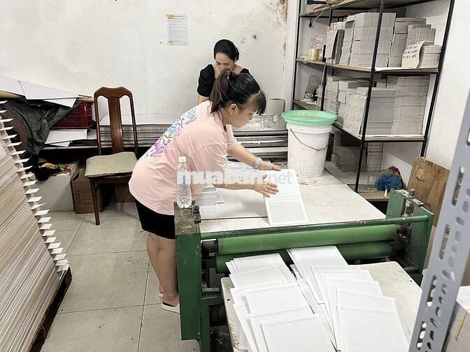 Tuyển Nam Nữ LĐPT. Đường số 8, Bình Hưng Hòa
