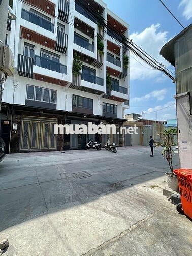 Nhà hẻm xe hơi đường lê trọng tấn DT 4x20 đúc 1 trệt 3,5 tấm