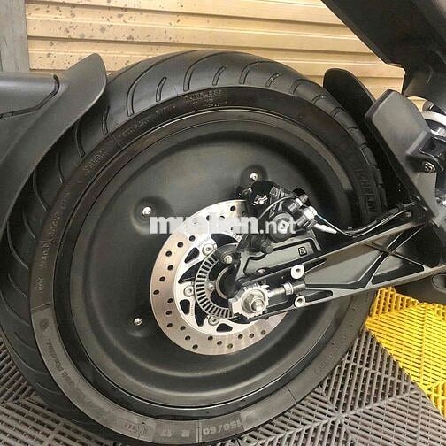 Husqvarna Svartpilen 200 2022 HCM. Husqvarna 200